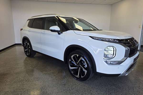 2024 Mitsubishi Outlander Aspire ZM