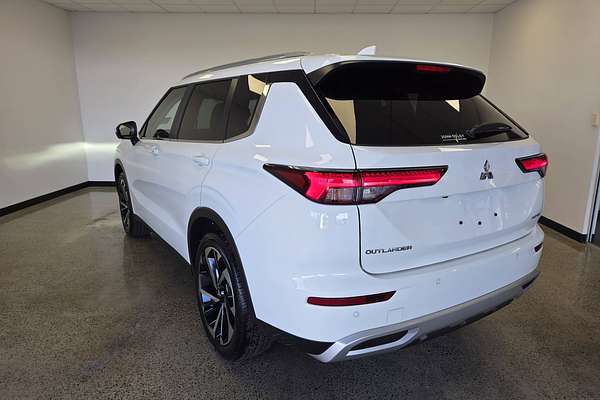 2024 Mitsubishi Outlander Aspire ZM