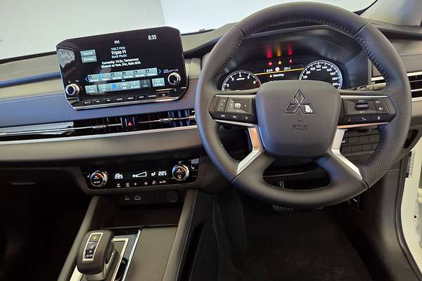 2024 Mitsubishi Outlander Aspire ZM