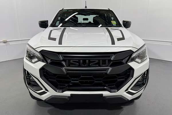 2024 Isuzu D-MAX BLADE 4X4