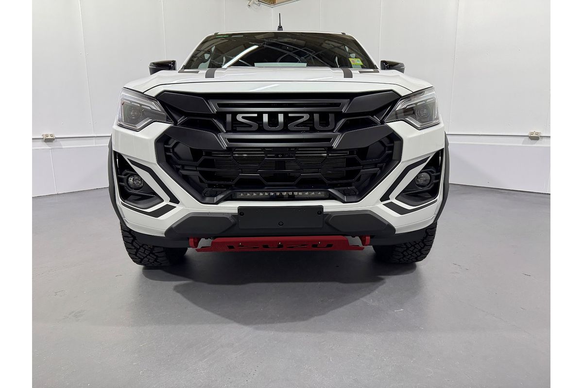 2024 Isuzu D-MAX BLADE 4X4
