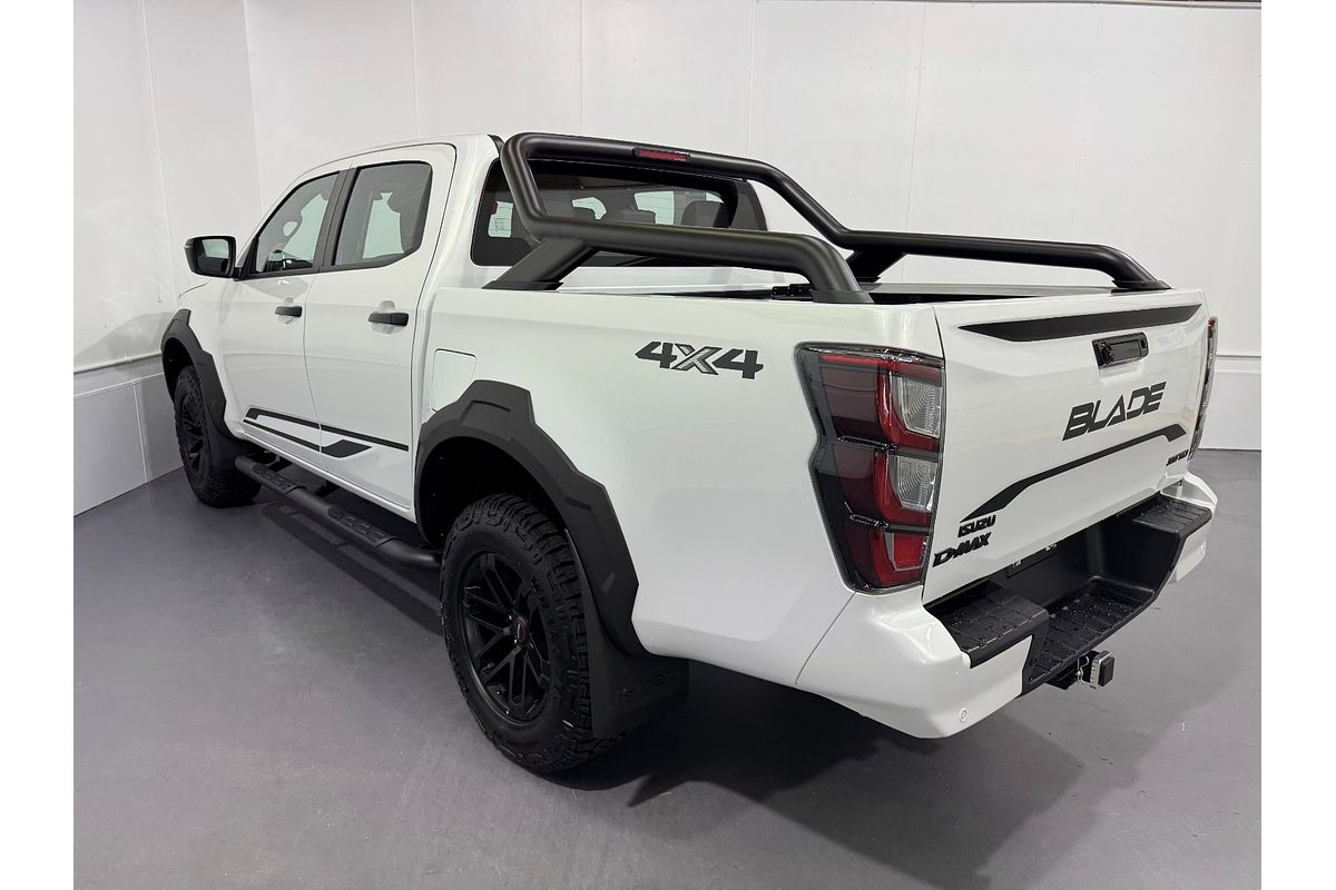 2024 Isuzu D-MAX BLADE 4X4