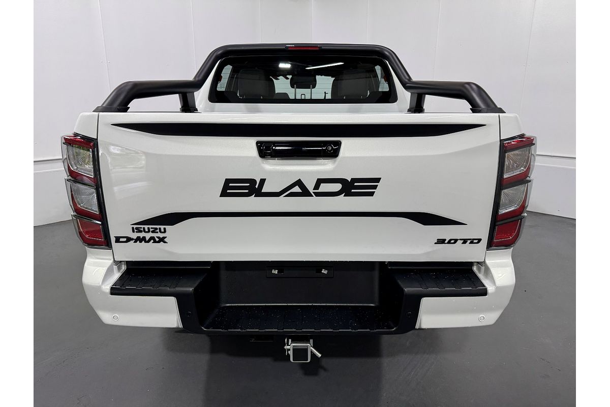 2024 Isuzu D-MAX BLADE 4X4
