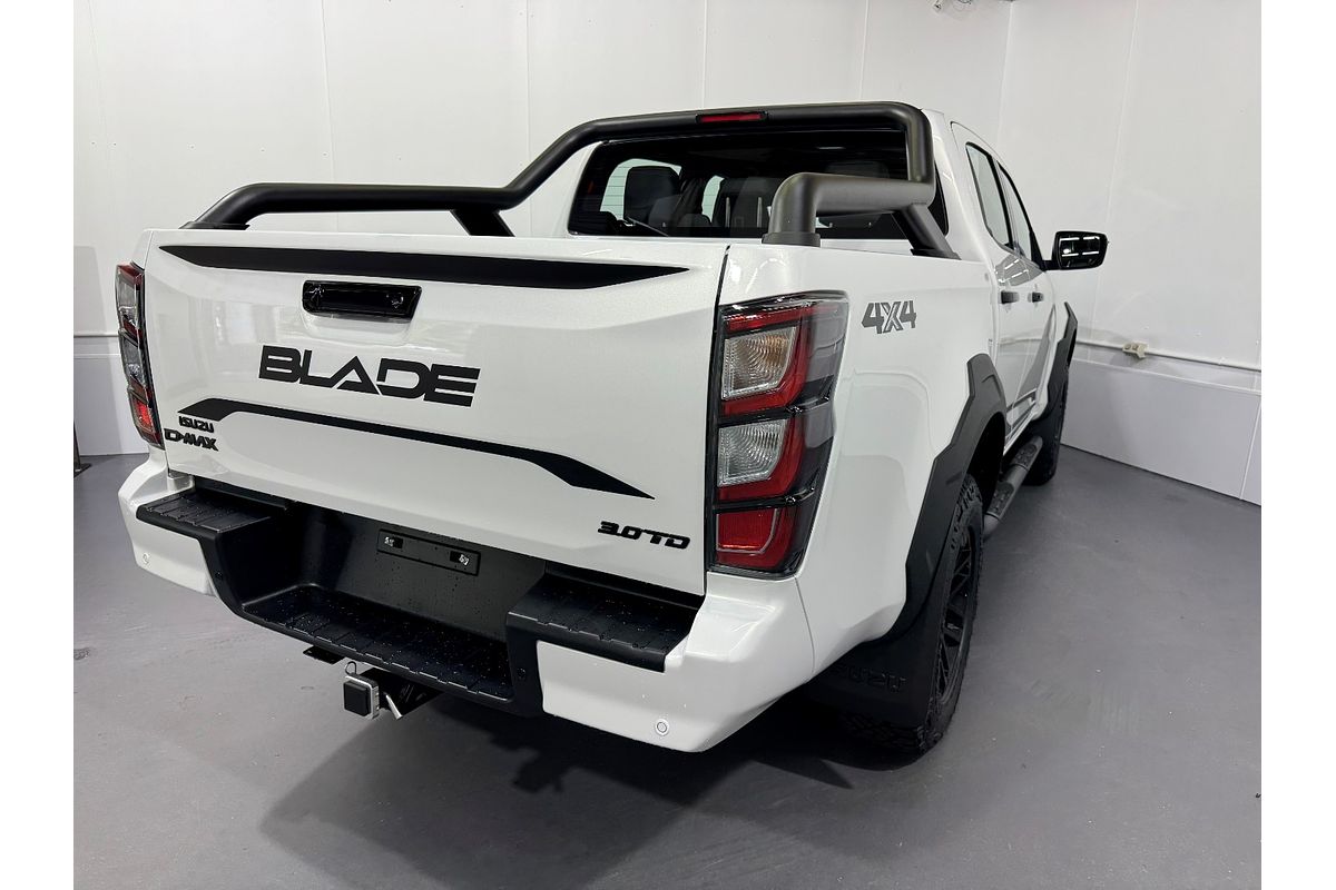 2024 Isuzu D-MAX BLADE 4X4