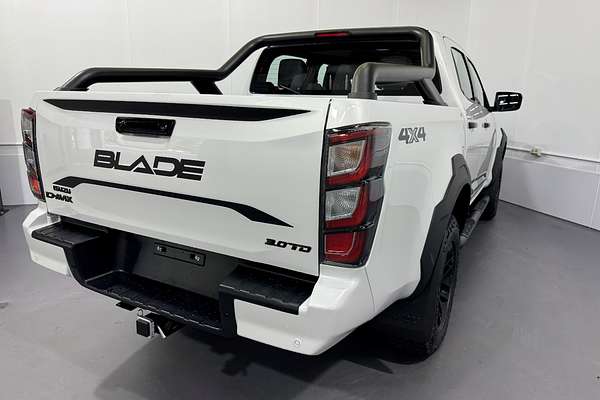 2024 Isuzu D-MAX BLADE 4X4