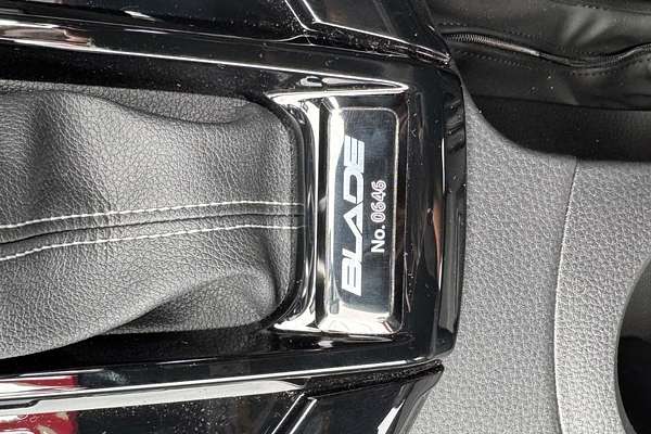 2024 Isuzu D-MAX BLADE 4X4