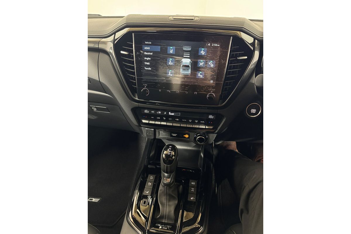 2024 Isuzu D-MAX BLADE 4X4