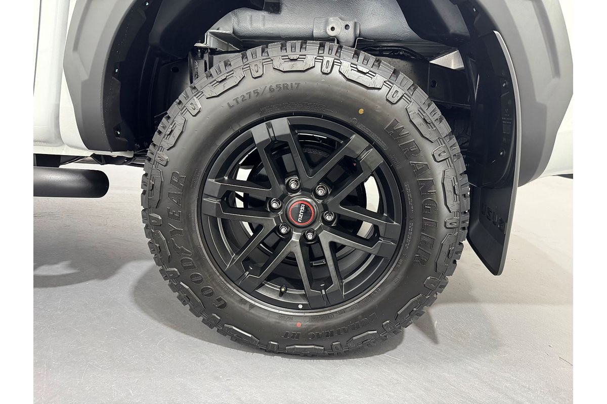 2024 Isuzu D-MAX BLADE 4X4