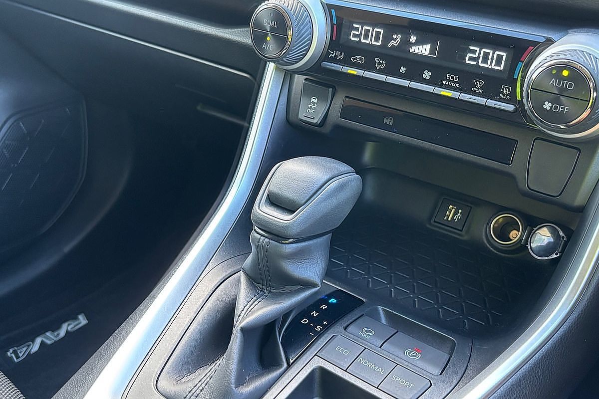 2024 Toyota RAV4 GX AXAH52R