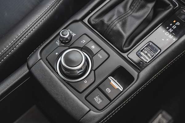 2019 Mazda CX-3 sTouring DK