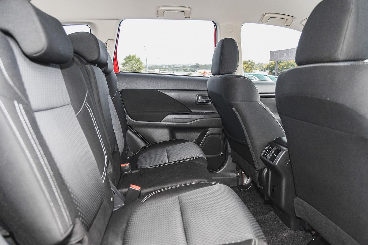 2019 Mitsubishi Outlander ES ZL
