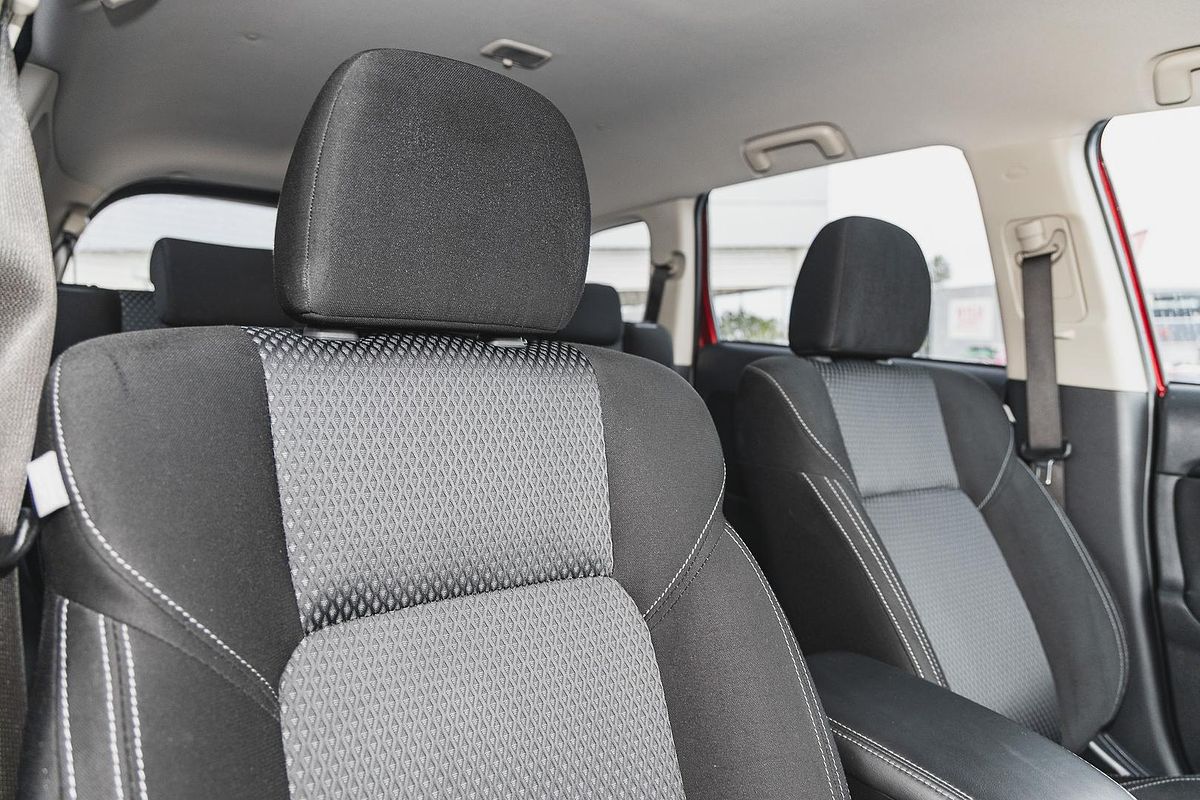 2019 Mitsubishi Outlander ES ZL