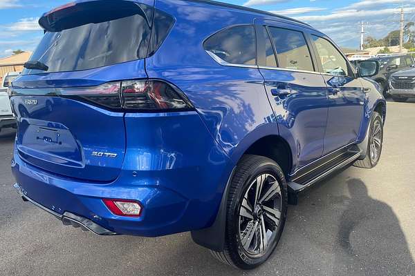 2025 Isuzu MU-X LS-T