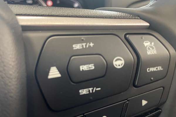 2025 Isuzu MU-X LS-T