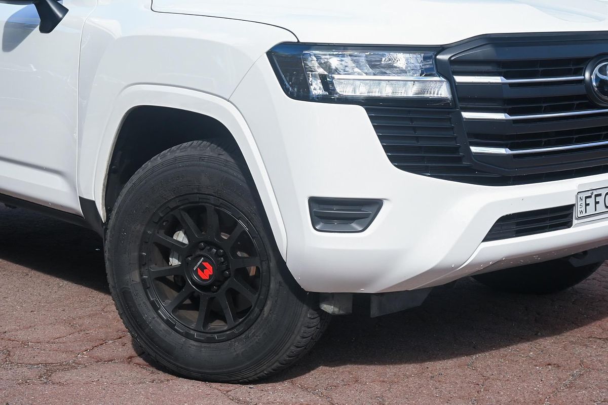 2023 Toyota Landcruiser GX FJA300R