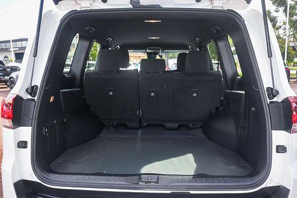 2023 Toyota Landcruiser GX FJA300R