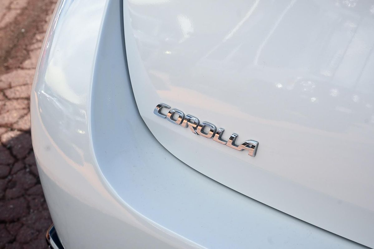 2016 Toyota Corolla Ascent Sport ZRE182R