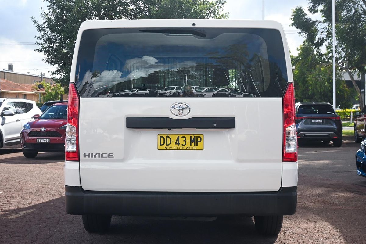 2022 Toyota Hiace GDH300R LWB