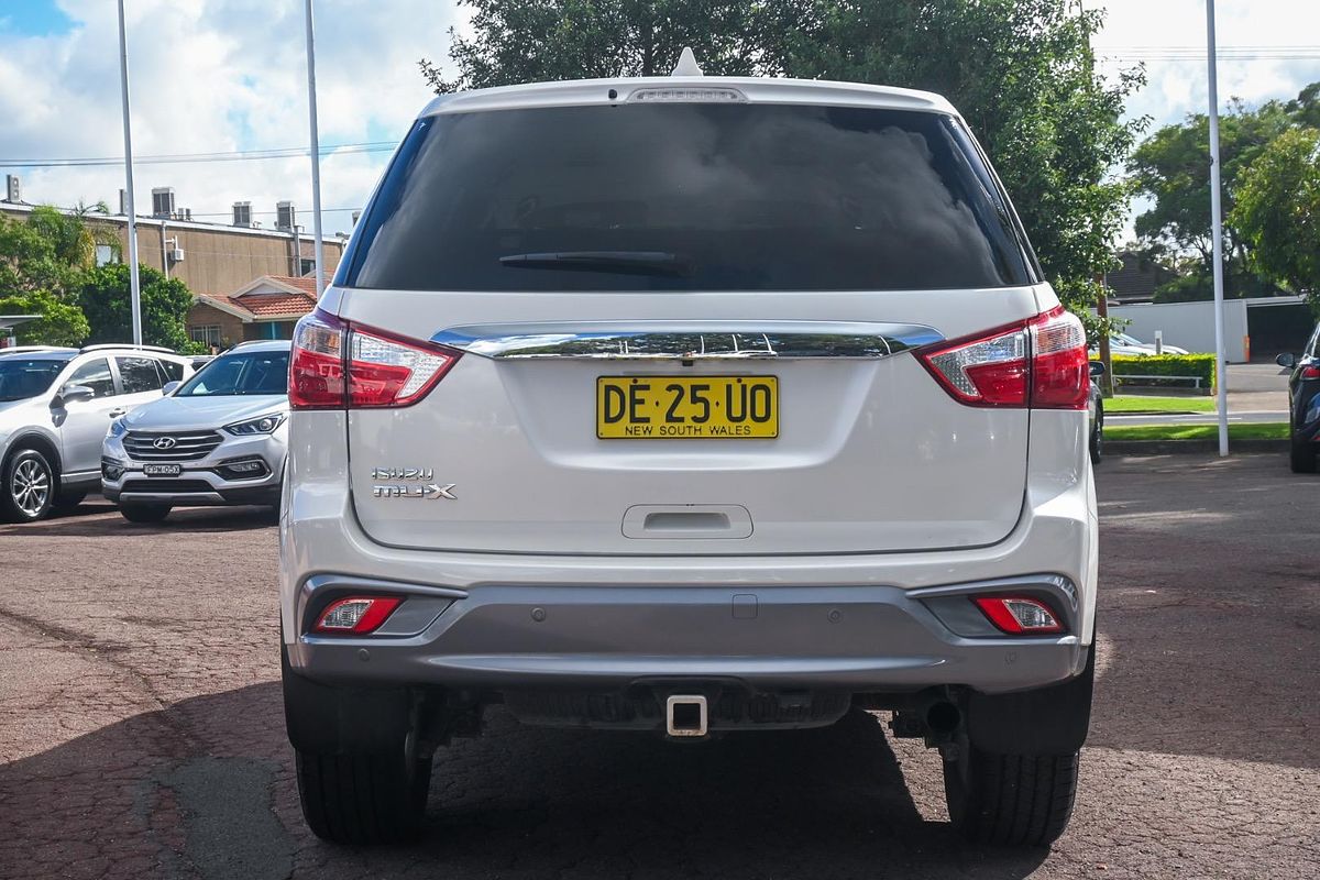 2018 Isuzu MU-X LS-T