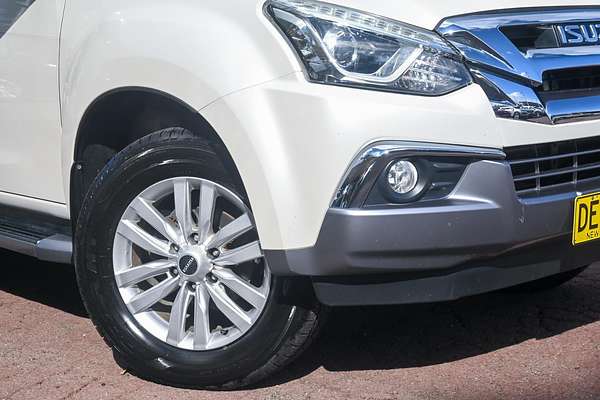 2018 Isuzu MU-X LS-T