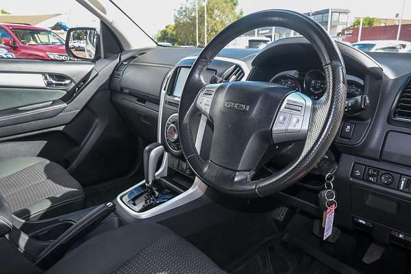 2018 Isuzu MU-X LS-T
