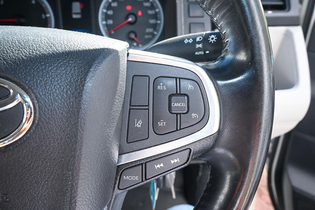 2022 Toyota Hiace GDH300R LWB