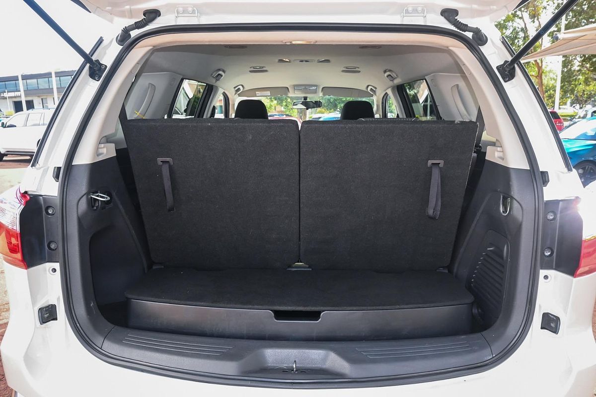 2018 Isuzu MU-X LS-T