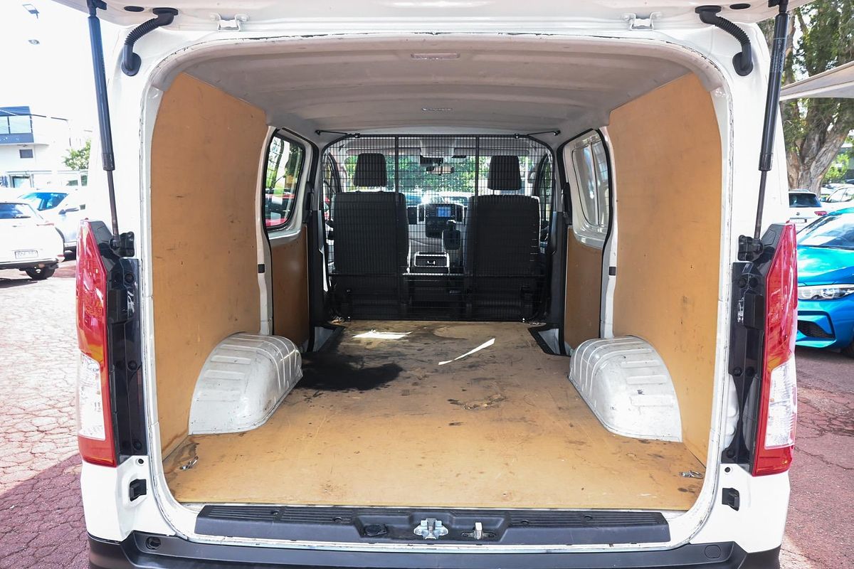 2022 Toyota Hiace GDH300R LWB