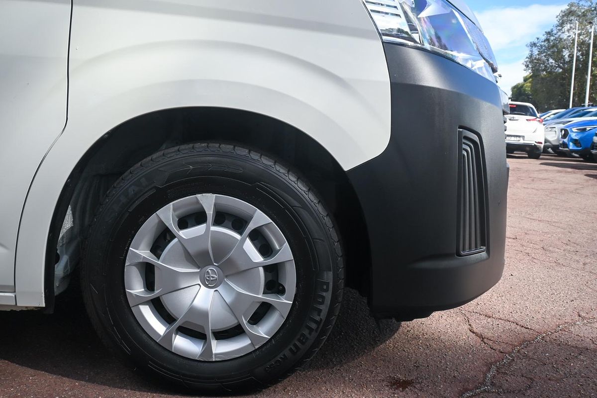 2022 Toyota Hiace GDH300R LWB