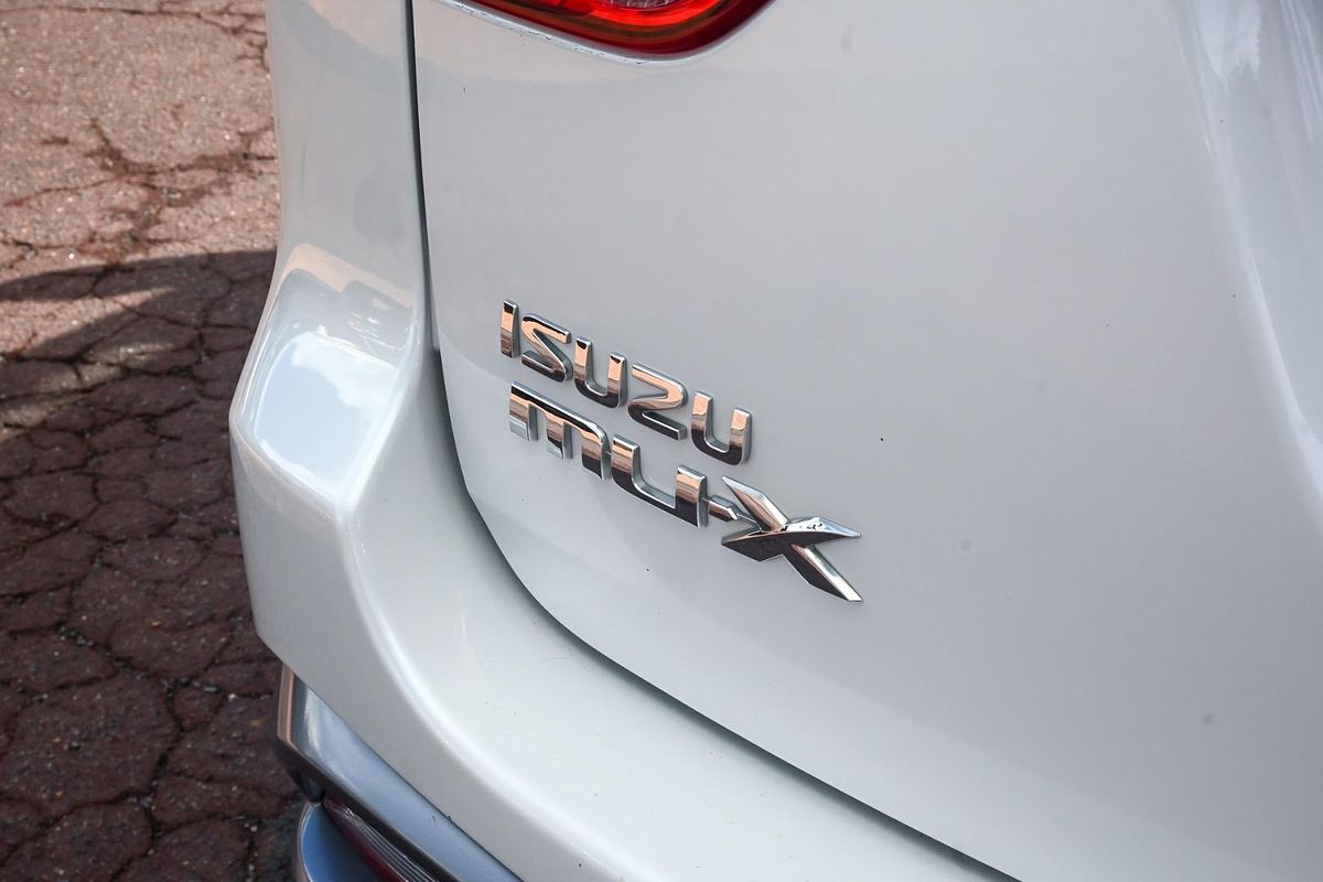 2018 Isuzu MU-X LS-T