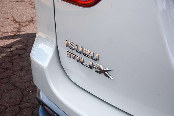 2018 Isuzu MU-X LS-T