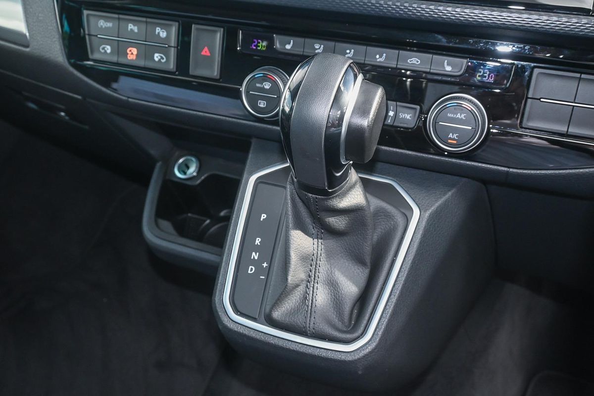 2022 Volkswagen Multivan TDI450 Highline T6.1 SWB