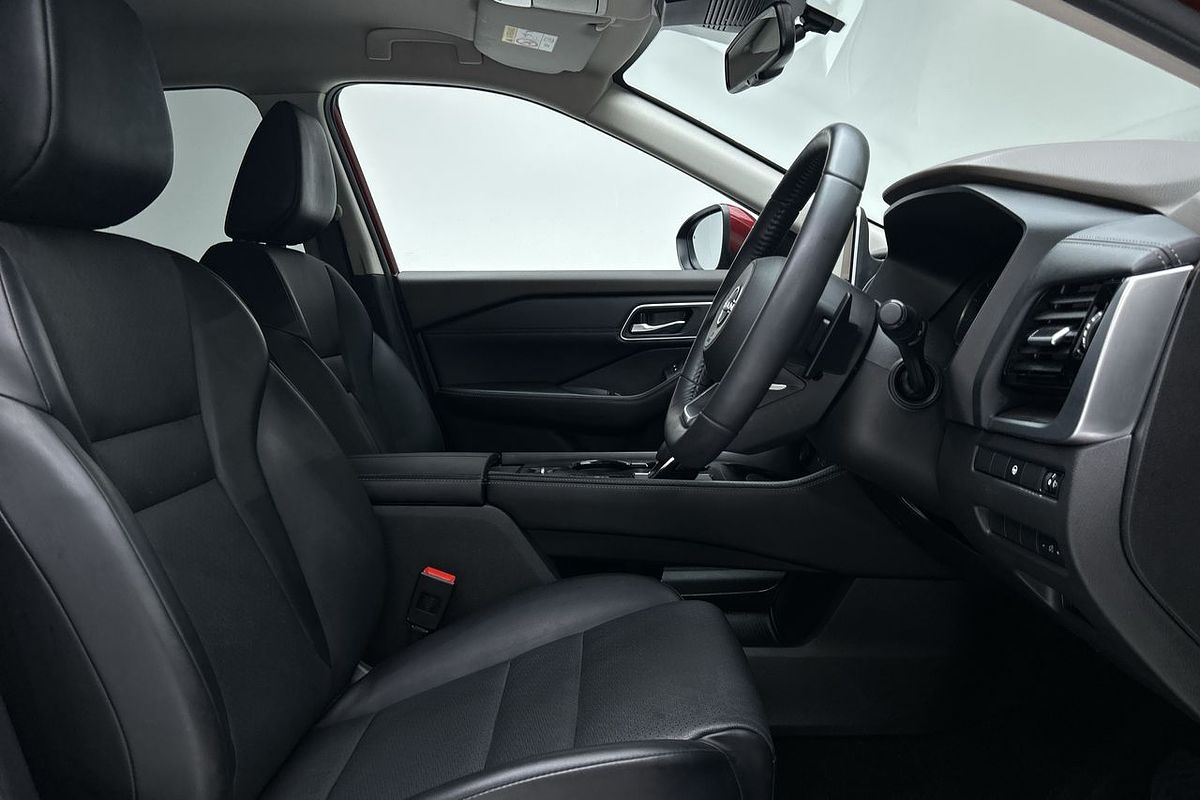 2023 Nissan X-TRAIL ST-L T33