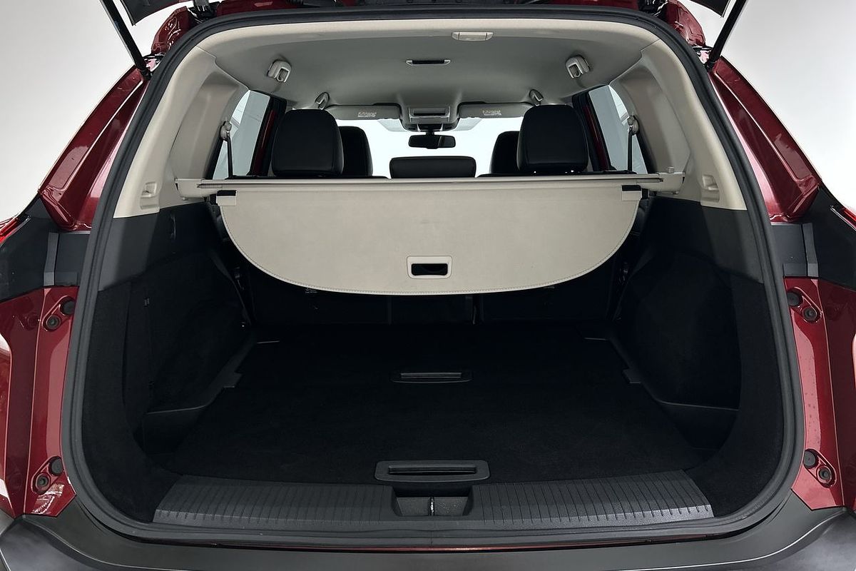 2023 Nissan X-TRAIL ST-L T33