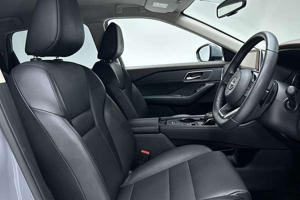 2023 Nissan X-TRAIL ST-L T33