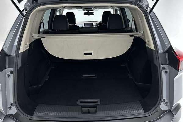2023 Nissan X-TRAIL ST-L T33