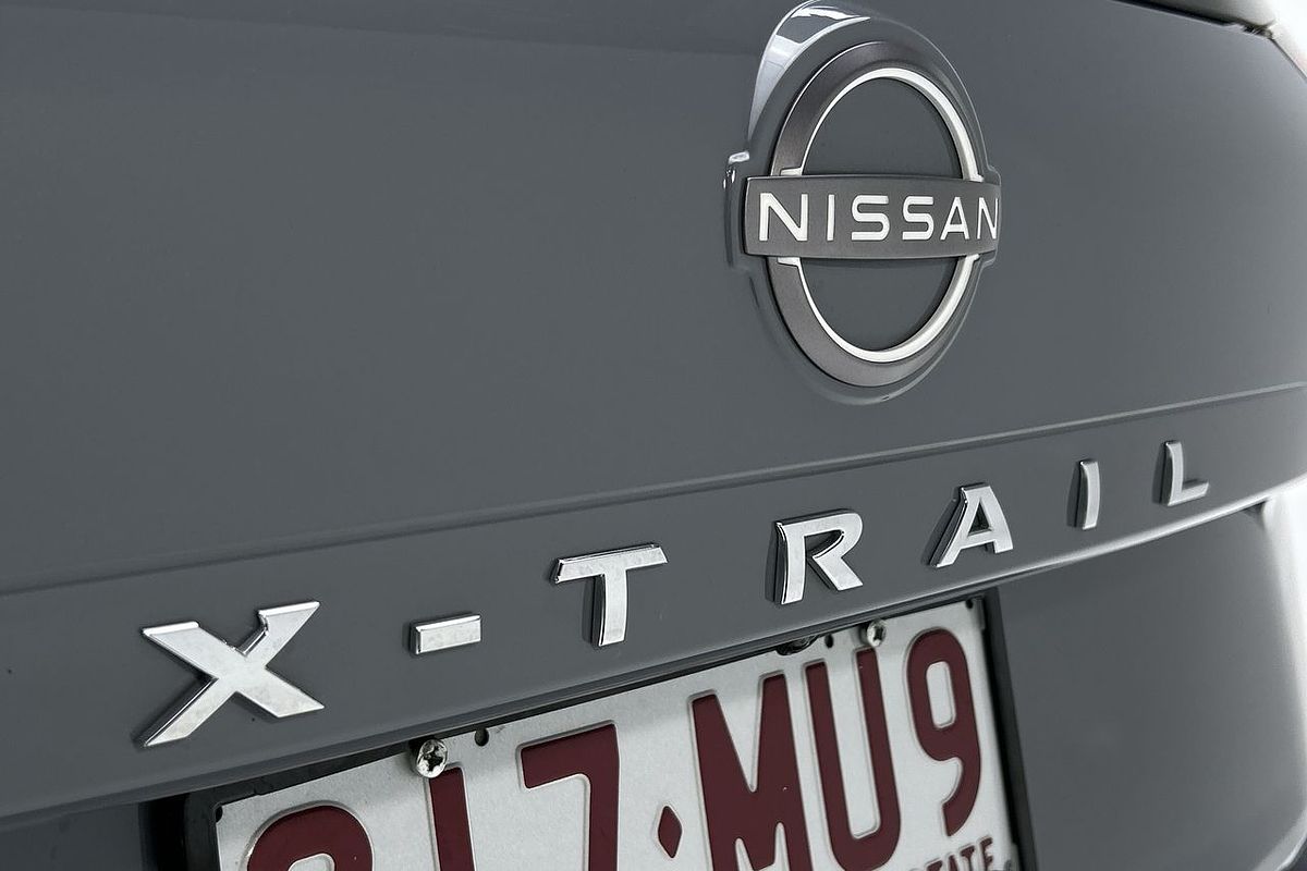 2023 Nissan X-TRAIL ST-L T33