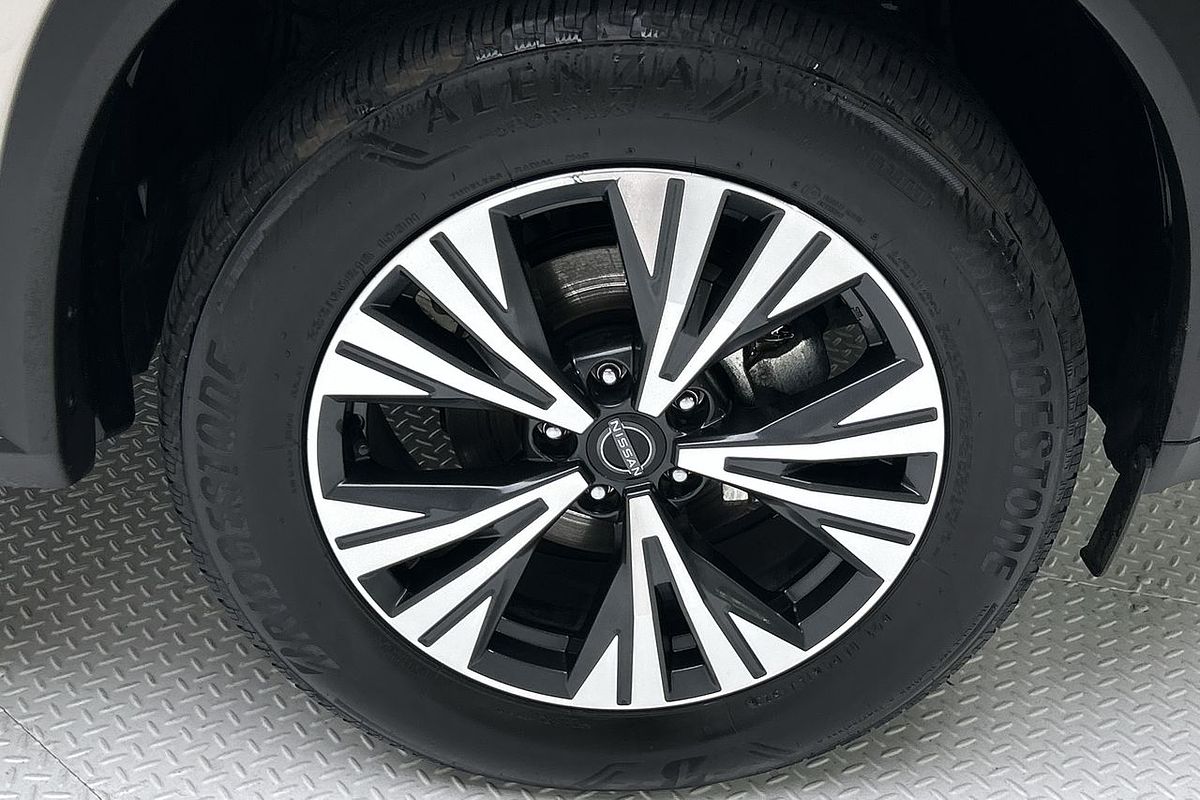2023 Nissan X-TRAIL ST-L T33