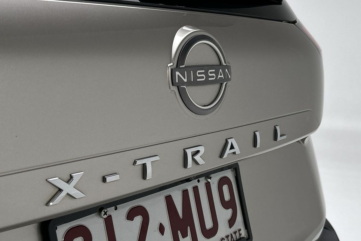 2023 Nissan X-TRAIL ST-L T33