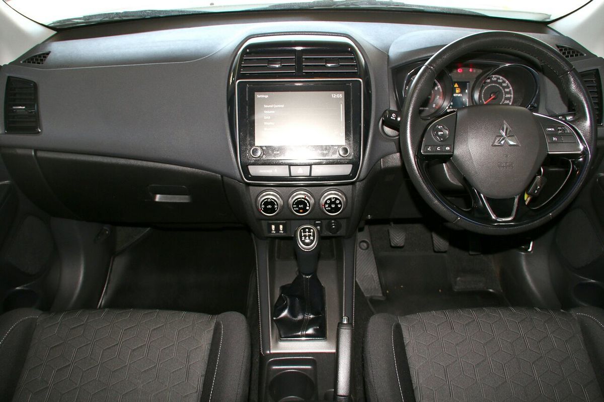 2022 Mitsubishi ASX ES XD