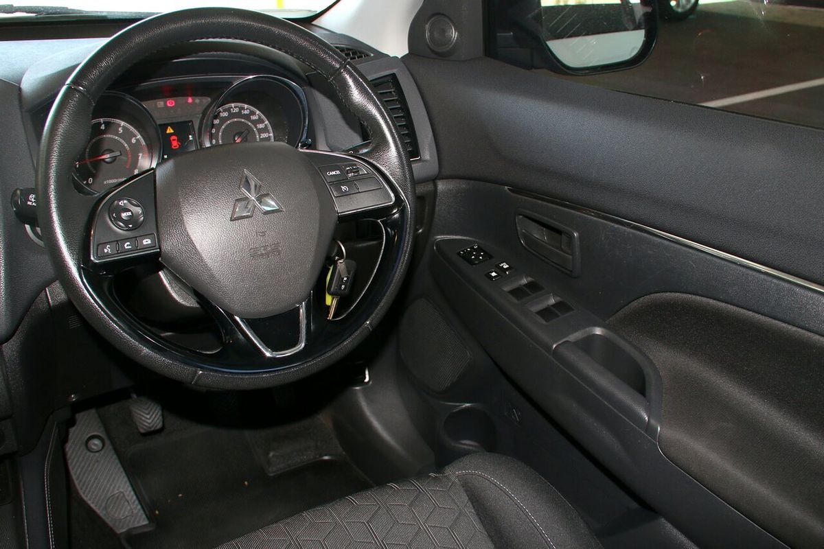 2022 Mitsubishi ASX ES XD