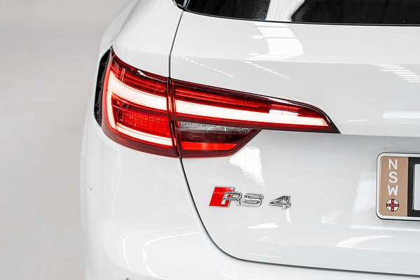2018 Audi RS4  B9