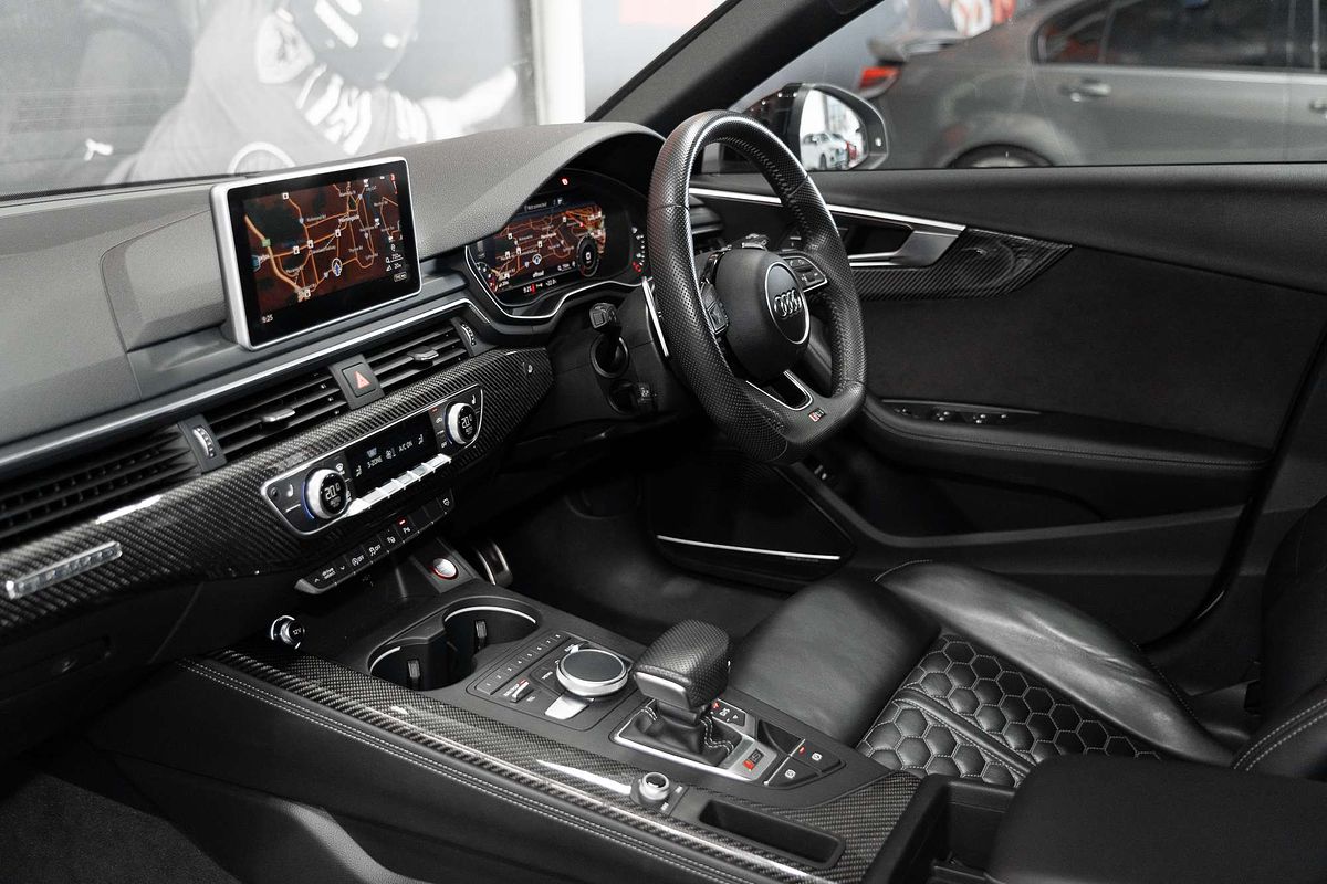 2018 Audi RS4  B9