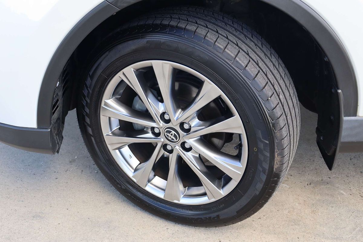 2018 Toyota RAV4 Cruiser ASA44R