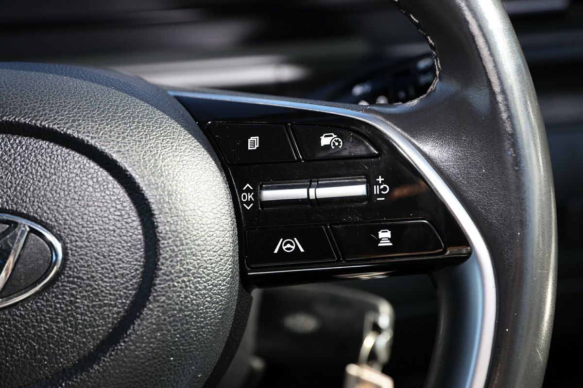 2022 Hyundai STARIA LOAD US4.V1