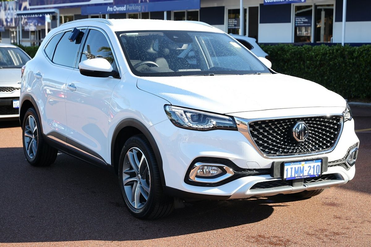 2024 MG HS Excite SAS23