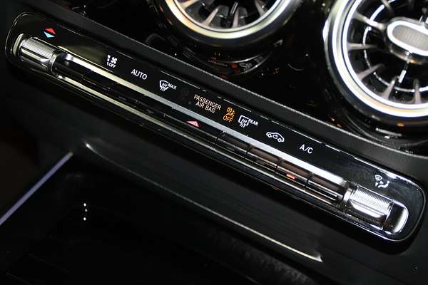 2021 Mercedes-Benz GLA-Class GLA200 H247