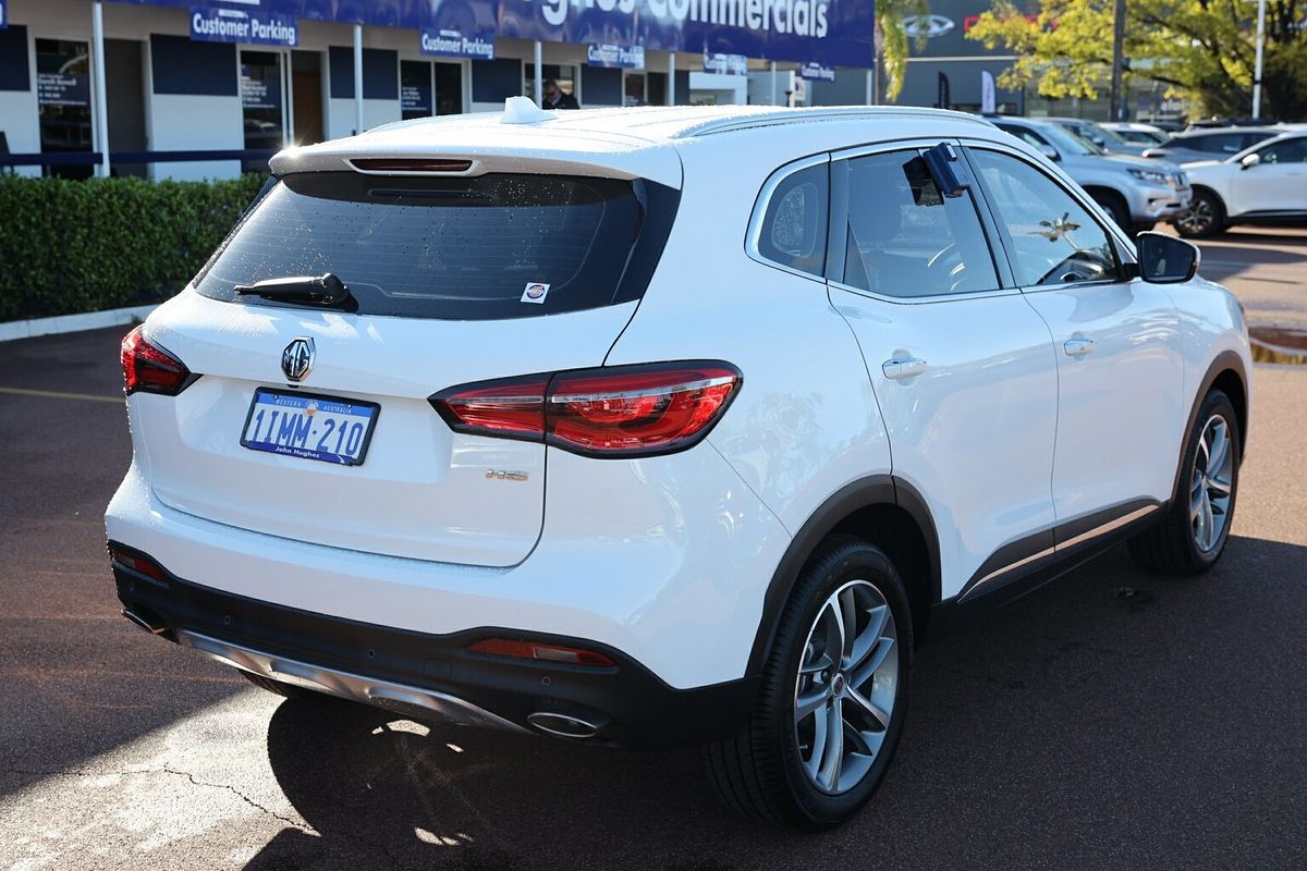 2024 MG HS Excite SAS23