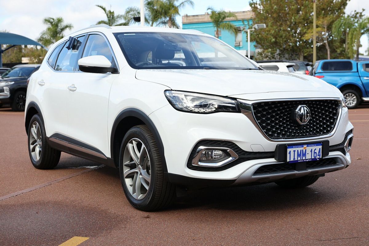 2024 MG HS Excite SAS23