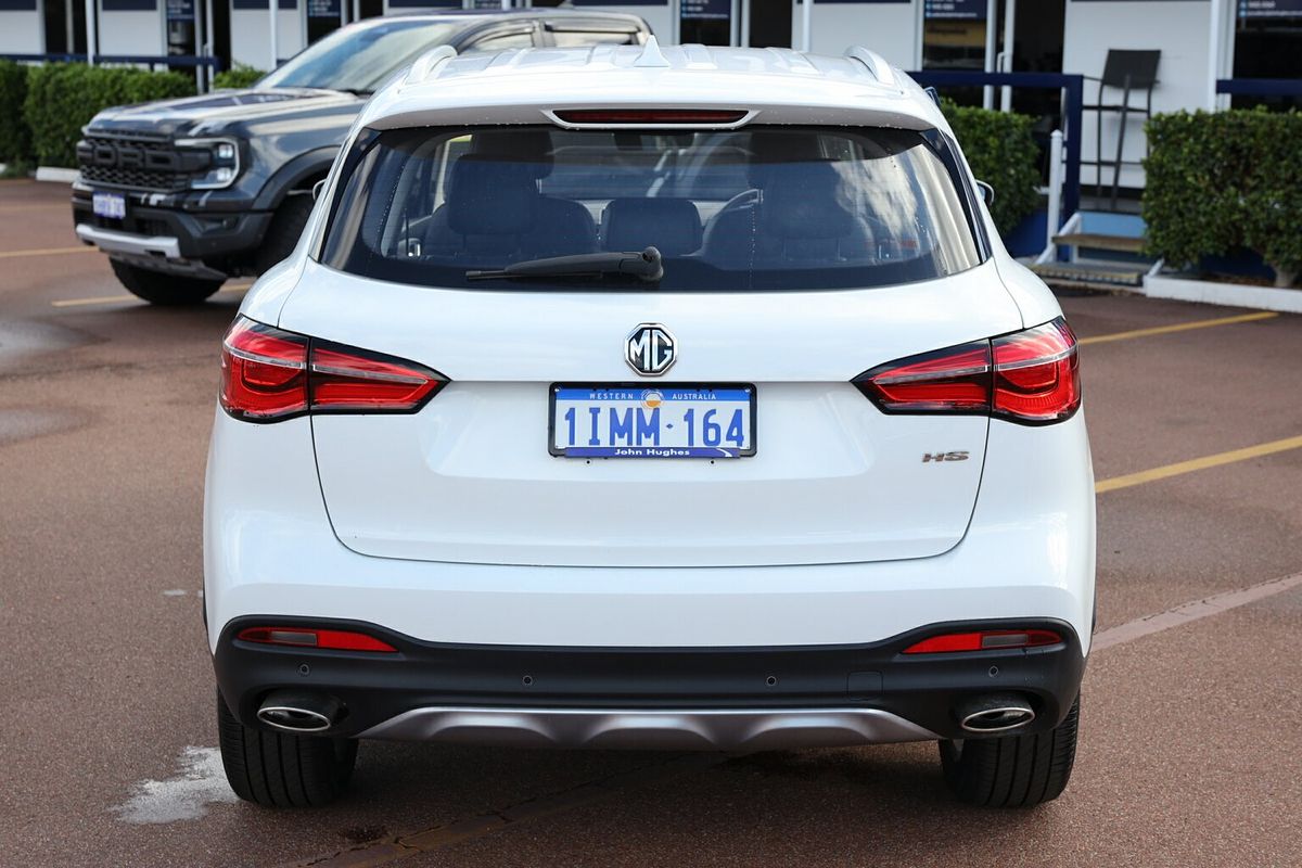 2024 MG HS Excite SAS23